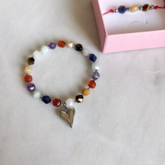 Bransoletka 7 czakr na gumce z sercem wykończenie złote lub srebrne