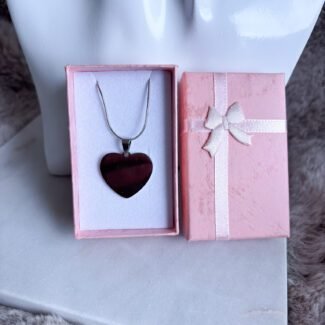 Zawieszka na łańcuszku ze stali szlachetnej serce