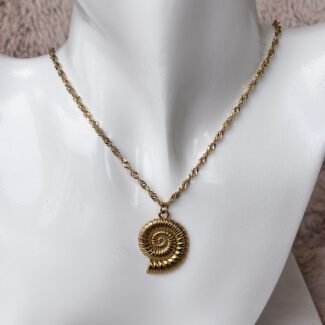 Naszyjnik stal szlachetna zawieszka z muszlą