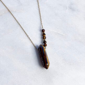 Łańcuszek stal szlachetna zawieszka tygrysie oko z bocznymi kamieniami