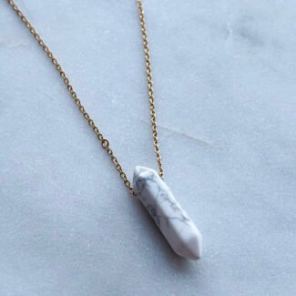 Łańcuszek stal szlachetna zawieszka howlit kamień