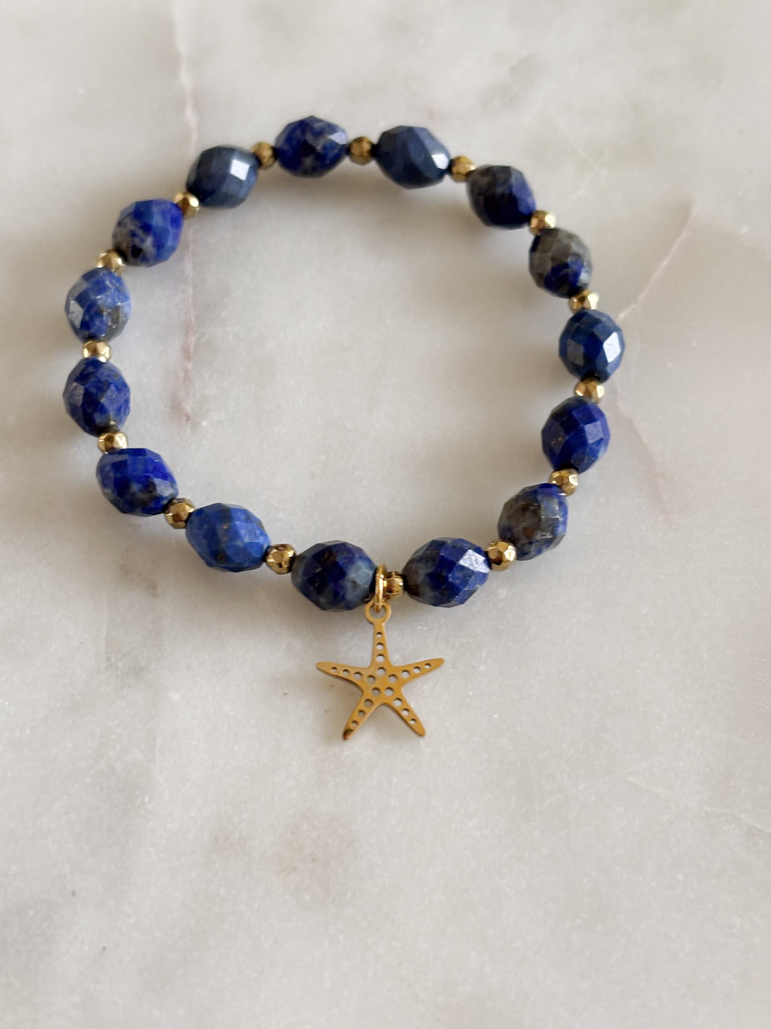 Bransoletka z lapis lazuli i hematytem z zawieszką lub bez