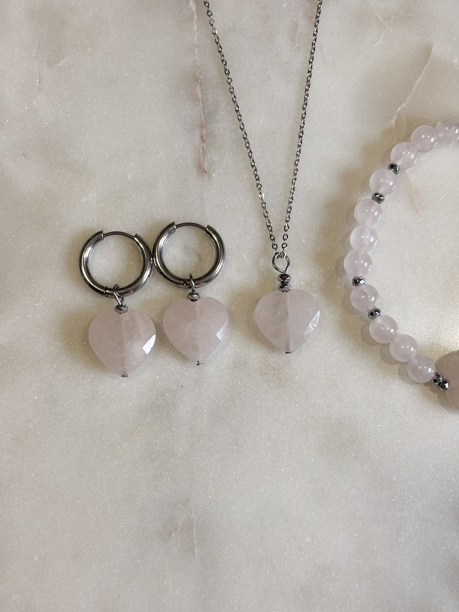 Kolczyki serca z kwarcem różowym i hematytem
